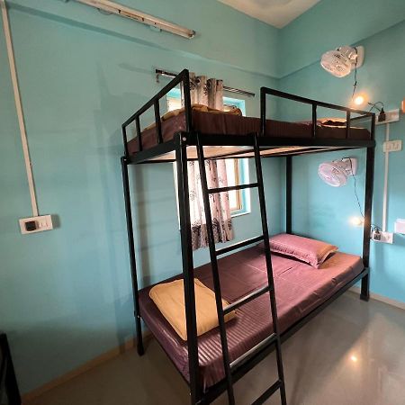 Backpackershostel Pune Bagian luar foto